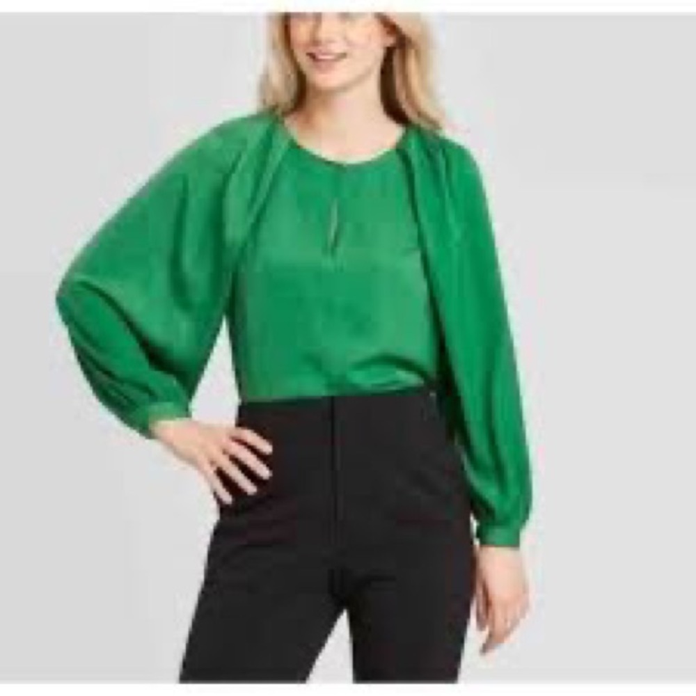 Who What Wear balloon sleeve top